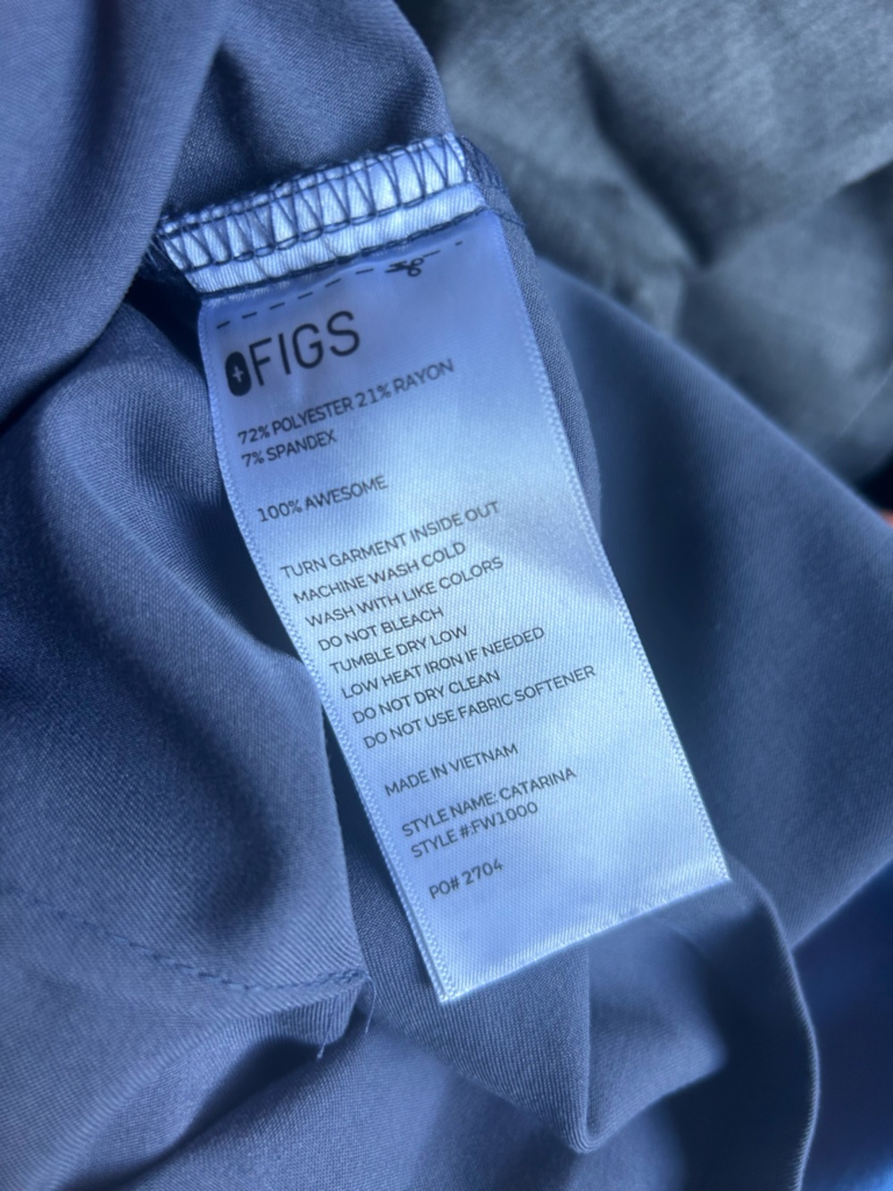 Figs scrub top - Picture 4 of 4